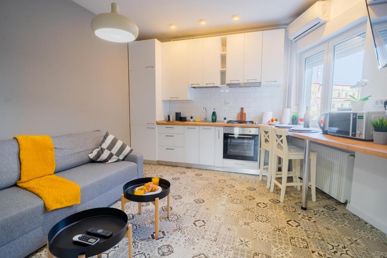 One Bedroom Flat In Bucharest'S Historic District Exterior photo